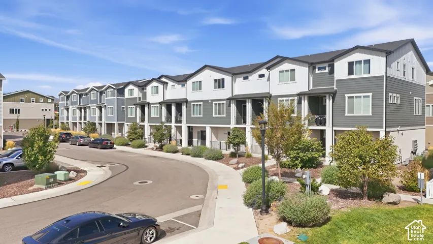 4692 W Talavera Way, Kearns, Utah 84118