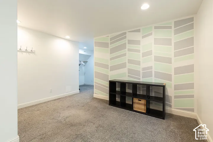 Recessed ceiling lighting illuminating textured carpeting