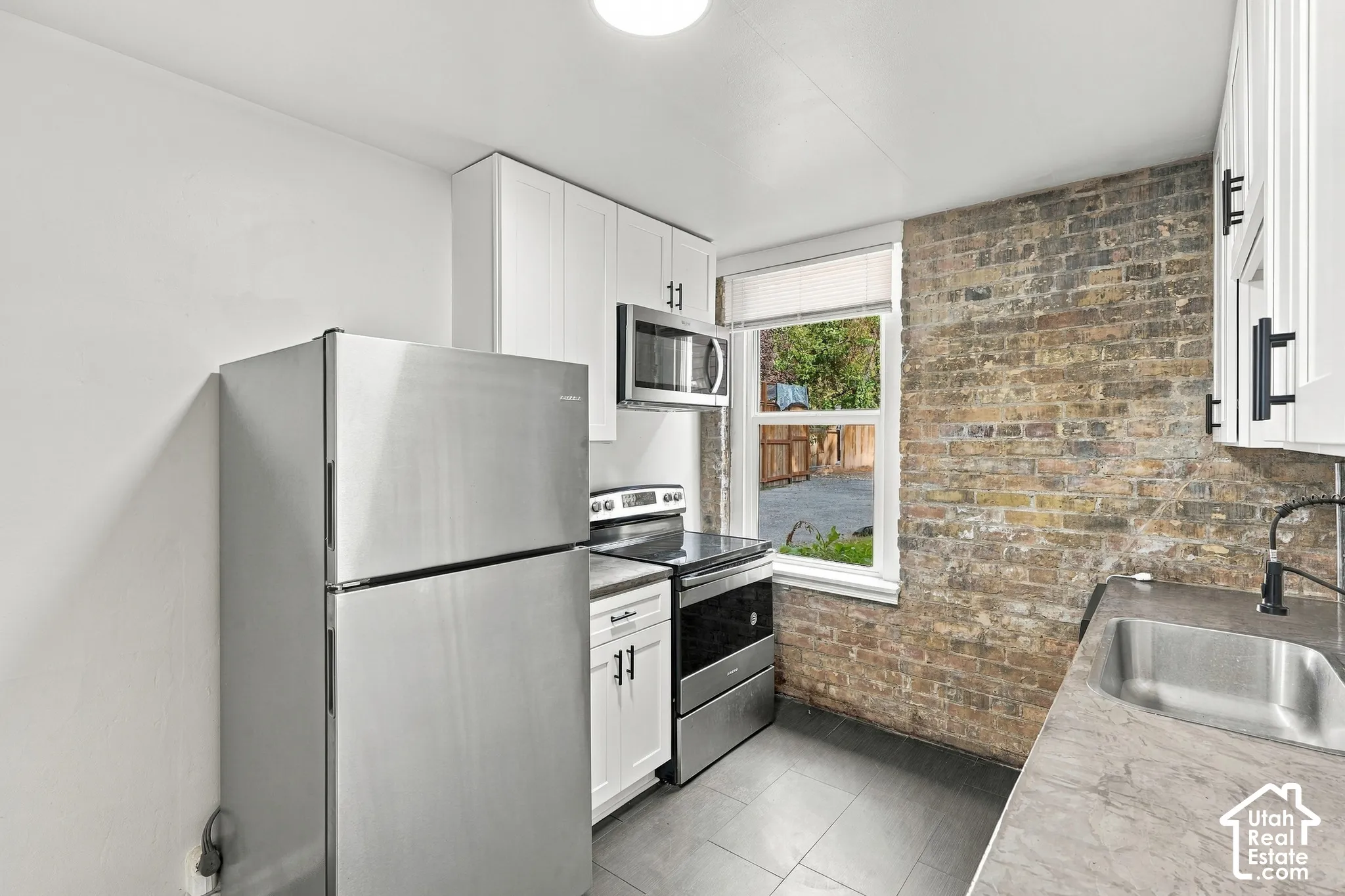Unit 5 Kitchen