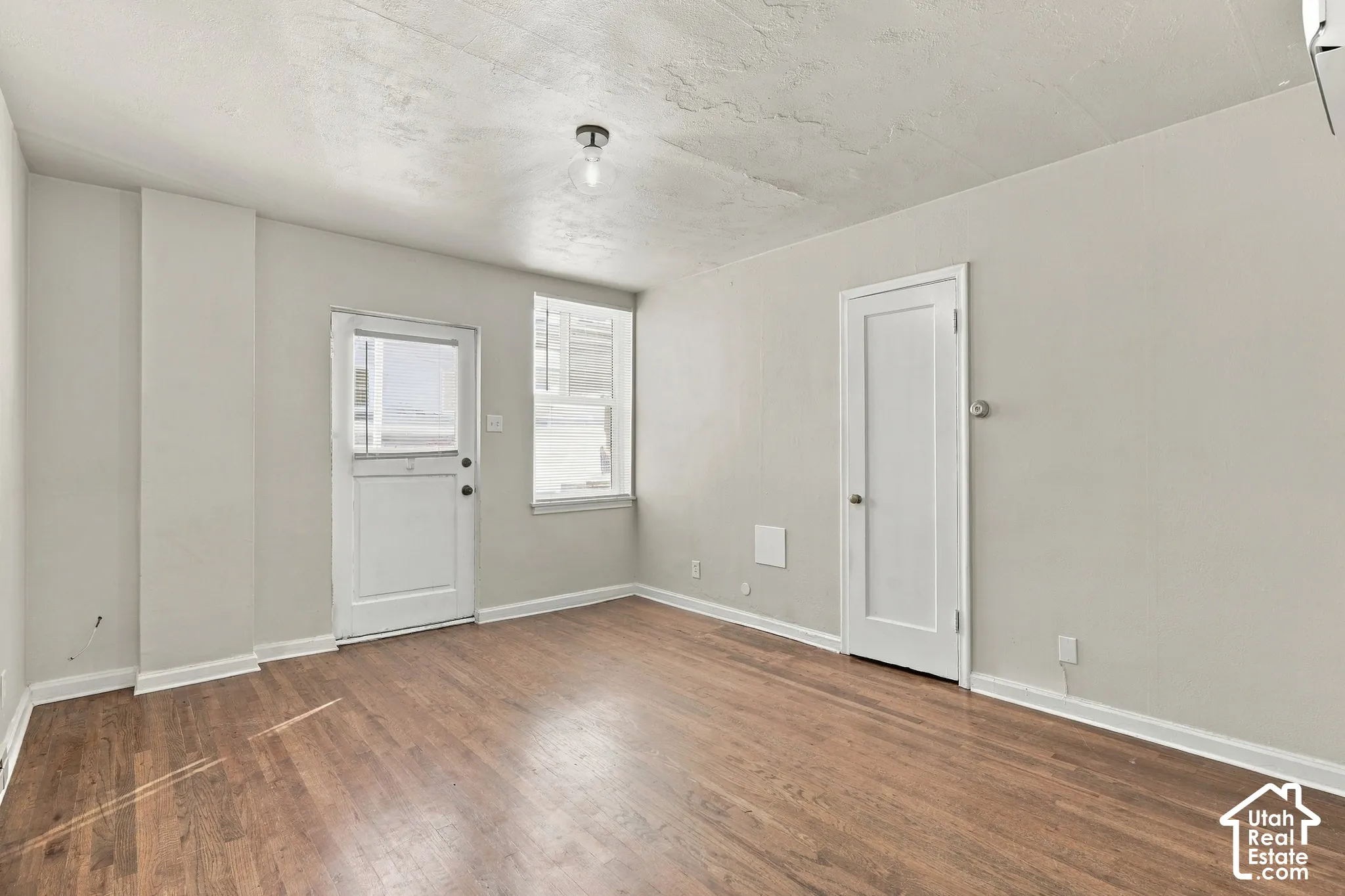 Unit 5 Living Room