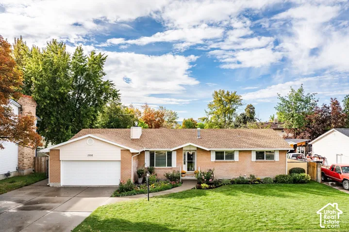 1556 E Petunia Way, Sandy, Utah 84092