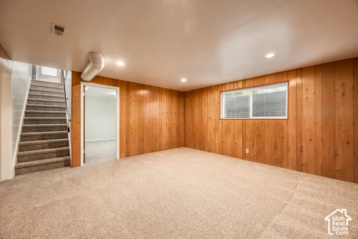 1556 E Petunia Way, Sandy, Utah 84092