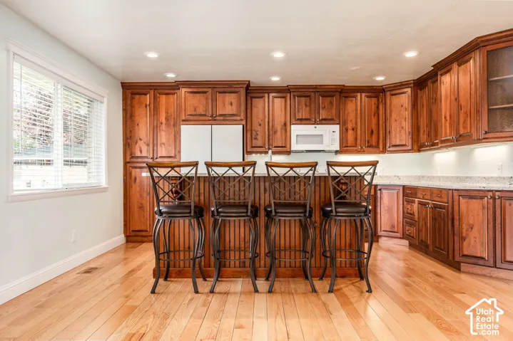 1556 E Petunia Way, Sandy, Utah 84092
