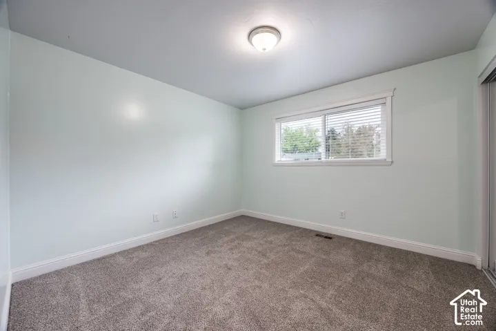 1556 E Petunia Way, Sandy, Utah 84092
