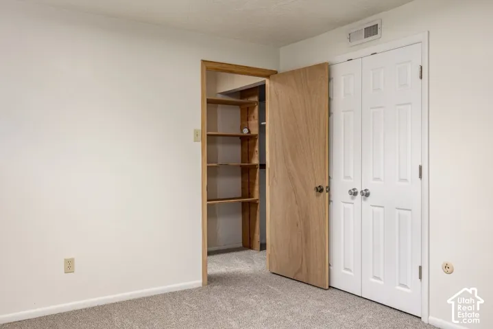 1556 E Petunia Way, Sandy, Utah 84092
