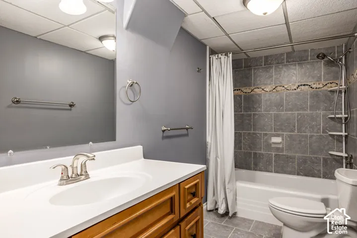 1556 E Petunia Way, Sandy, Utah 84092