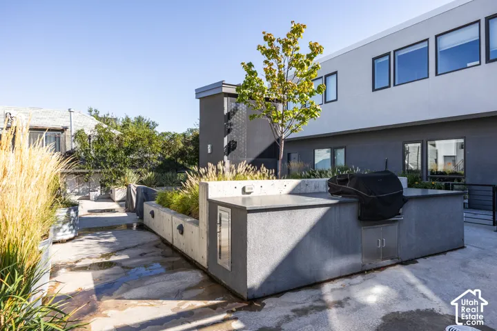 877 S 200 W #103, Salt Lake City, Utah 84101