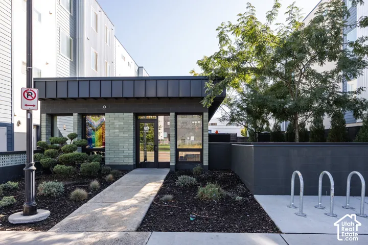 877 S 200 W #103, Salt Lake City, Utah 84101