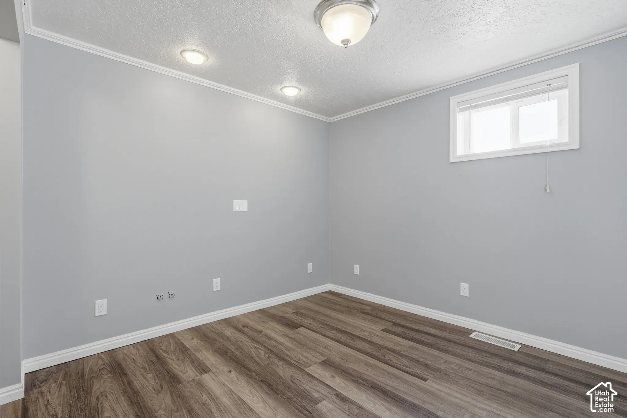 Basement, Bedroom #4