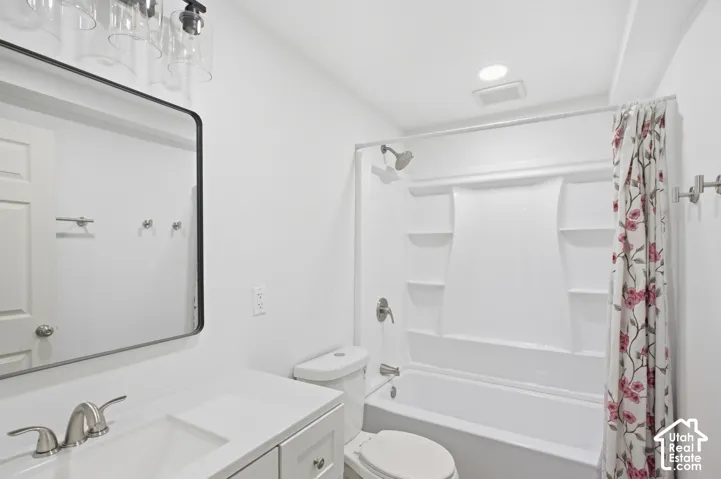 832 E 475 N, Mt Pleasant, Utah 84647