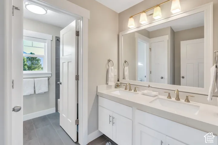 Upstairs bathroom