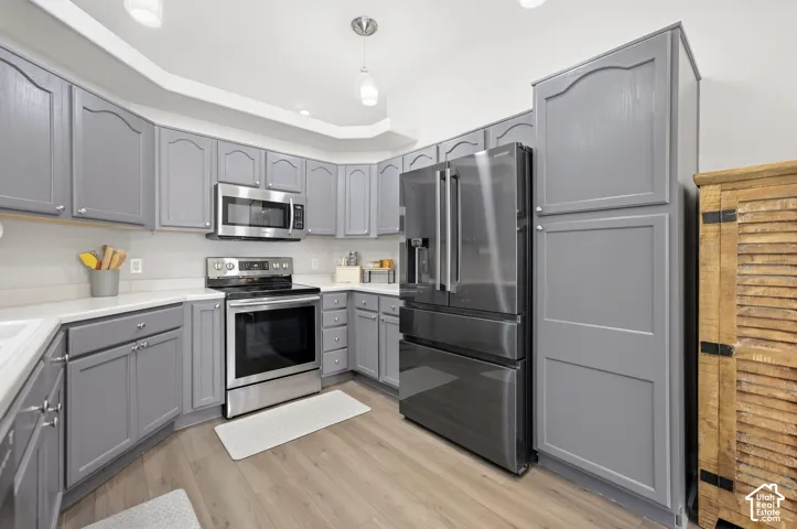 1112 W Autumn Leaf Ln, Taylorsville, Utah 84123