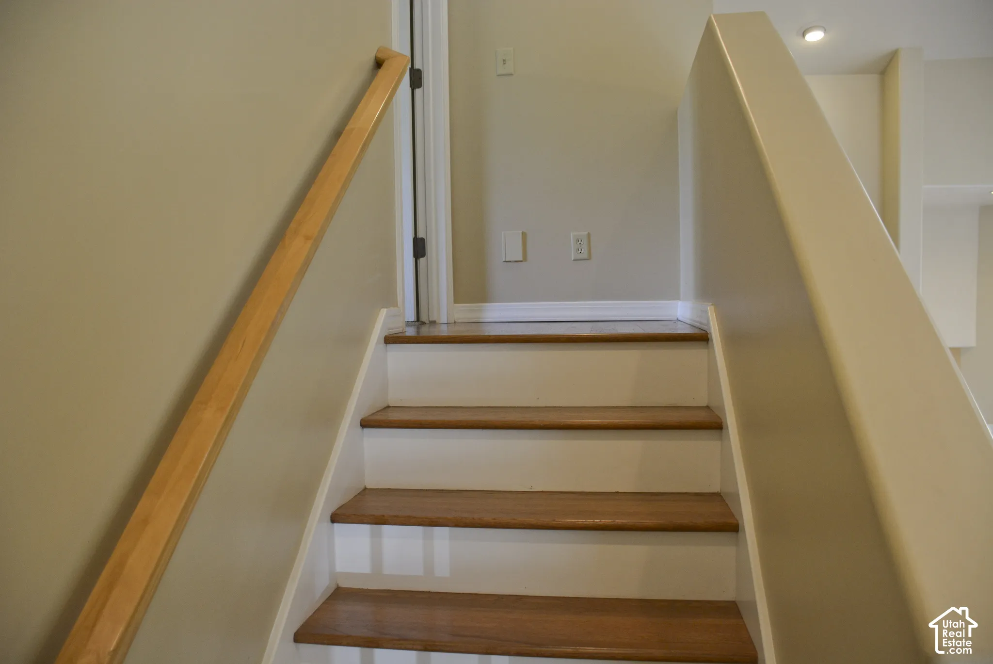 Wood-finish treads with white risers