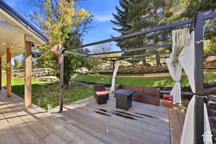 2956 E 3350 N, Liberty, Utah 84310