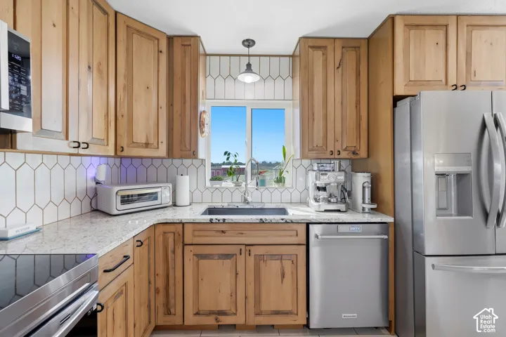 4901 W 650 N, West Point, Utah 84015