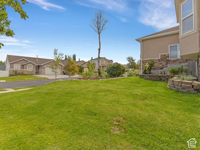 8354 S Oak Gate Dr, West Jordan, Utah 84081