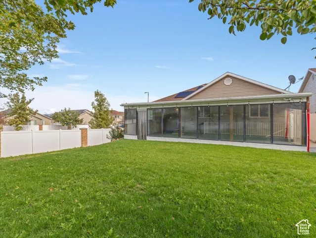8354 S Oak Gate Dr, West Jordan, Utah 84081