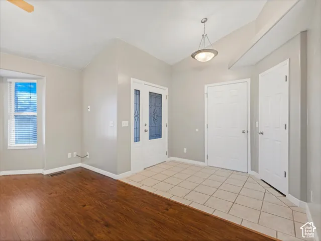 8354 S Oak Gate Dr, West Jordan, Utah 84081