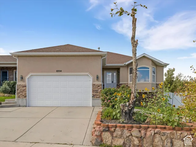 8354 S Oak Gate Dr, West Jordan, Utah 84081