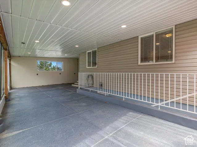 8354 S Oak Gate Dr, West Jordan, Utah 84081
