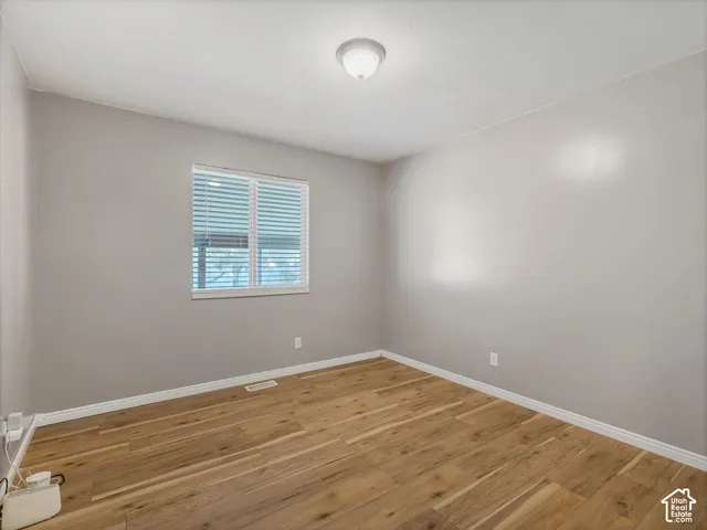 8354 S Oak Gate Dr, West Jordan, Utah 84081