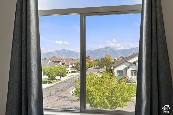 9036 S Coppering Ave, West Jordan, Utah 84081