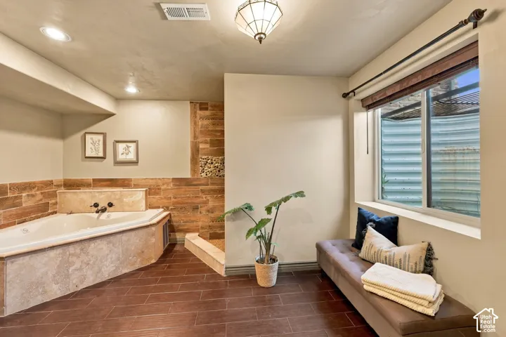 9036 S Coppering Ave, West Jordan, Utah 84081