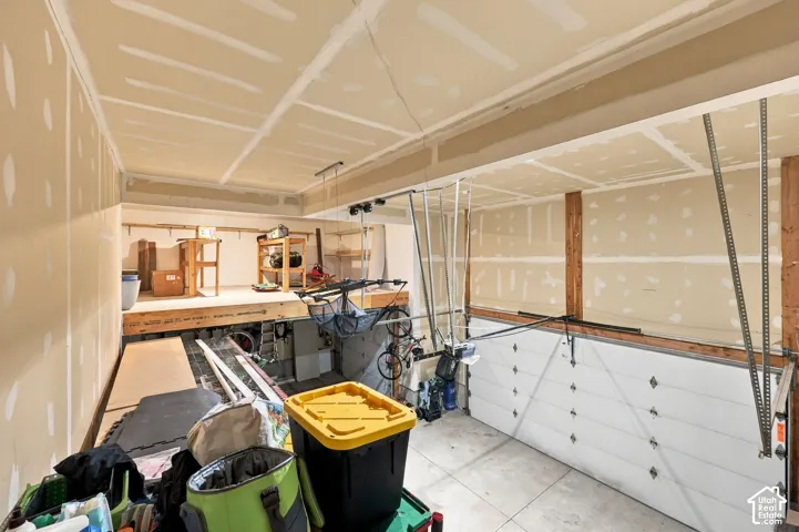 9036 S Coppering Ave, West Jordan, Utah 84081