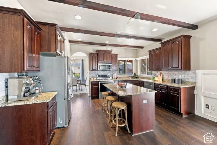 9036 S Coppering Ave, West Jordan, Utah 84081