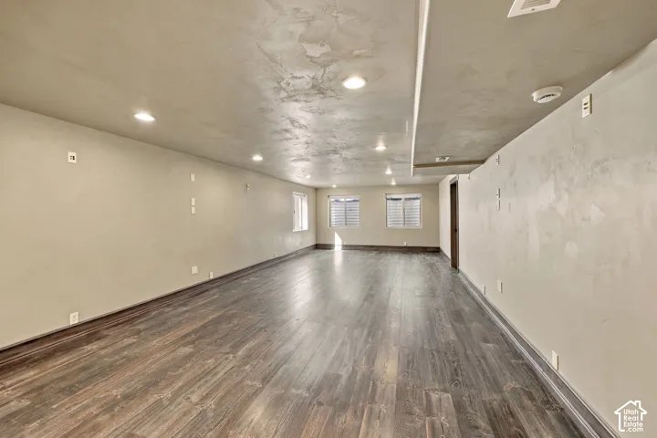 9036 S Coppering Ave, West Jordan, Utah 84081