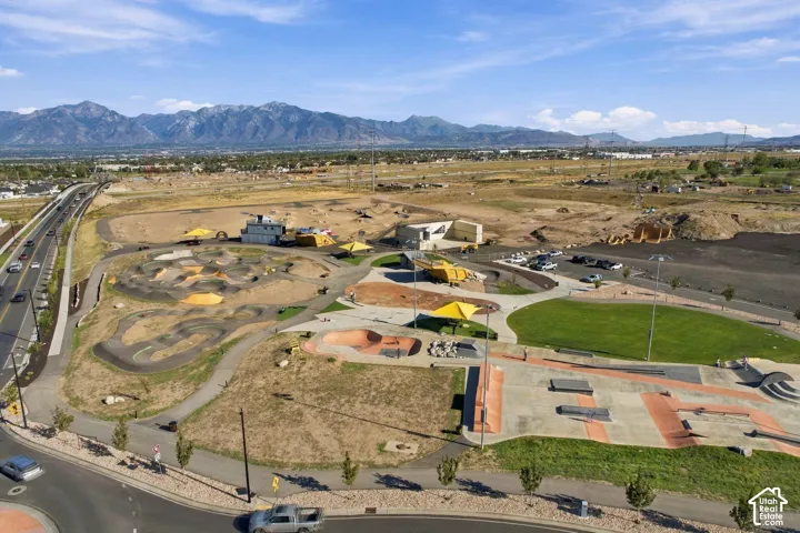 9036 S Coppering Ave, West Jordan, Utah 84081