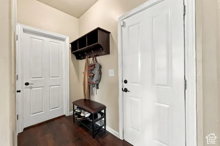 9036 S Coppering Ave, West Jordan, Utah 84081