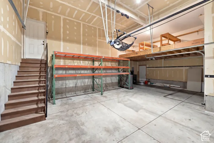 9036 S Coppering Ave, West Jordan, Utah 84081