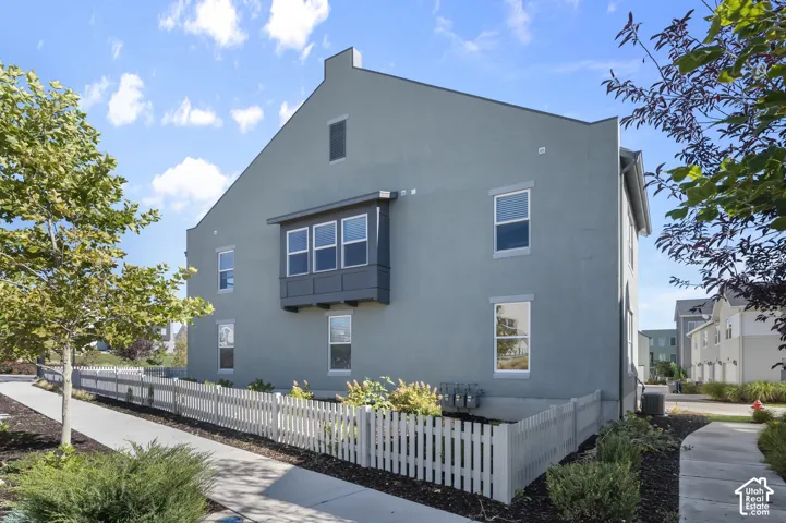 6233 W South Jordan Pkwy, South Jordan, Utah 84009