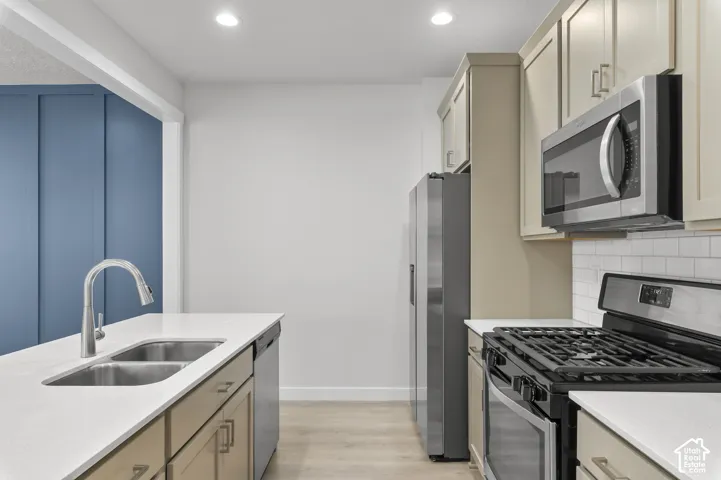 6233 W South Jordan Pkwy, South Jordan, Utah 84009