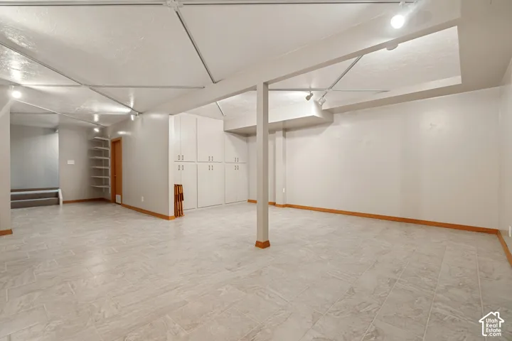 Basement family or game room