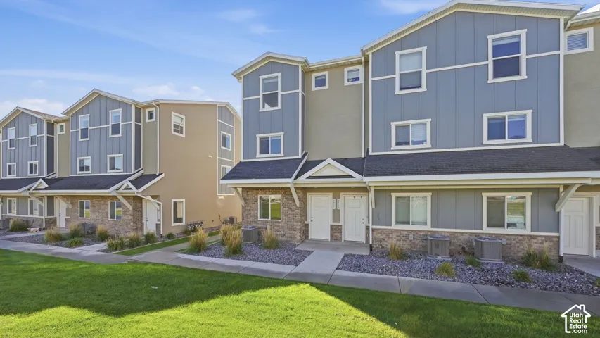 4327 E O’connell Ln, Eagle Mountain, Utah 84005