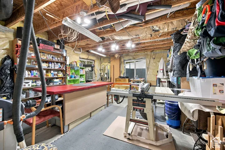 Used as a workspace - ample room.