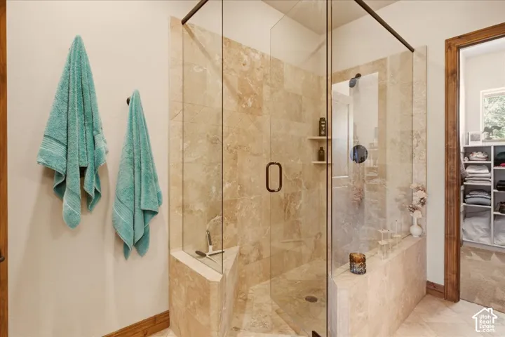 Owner's bathroom shower