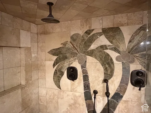 Rain Shower Heads from the Ceiling.