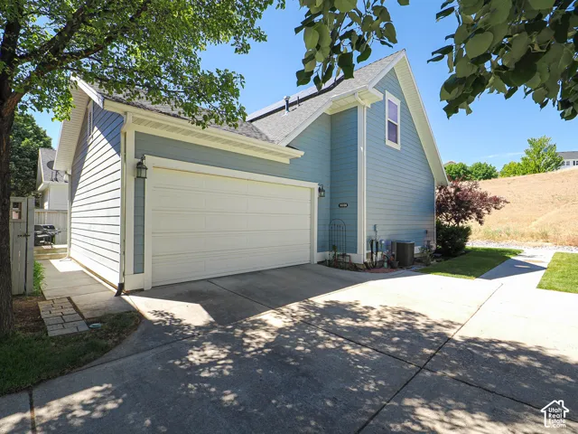 10326 S Millerton Dr, South Jordan, Utah 84009
