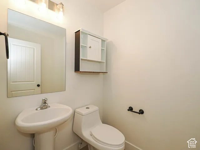10326 S Millerton Dr, South Jordan, Utah 84009
