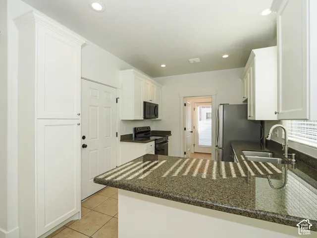 10326 S Millerton Dr, South Jordan, Utah 84009