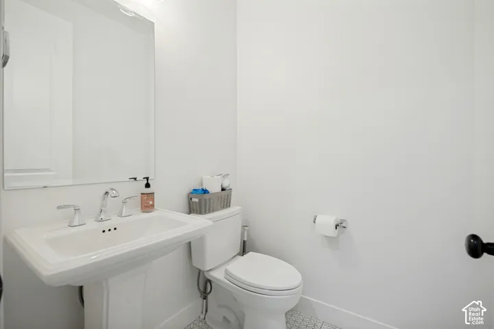 622 S 1475 W, Farmington, Utah 84025