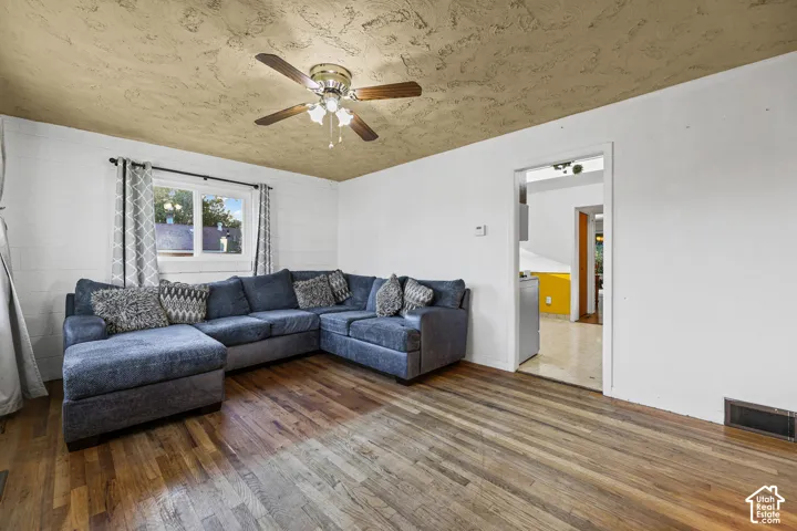 363 Highland Dr, Tooele, Utah 84074