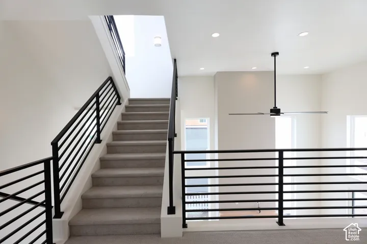 *Interior finished photos are from previously built homes of the same floor plan for example purposes. Upgrades and finishes vary.*