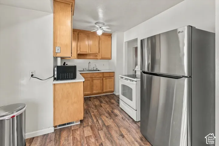 190 Ross Dr, Clearfield, Utah 84015