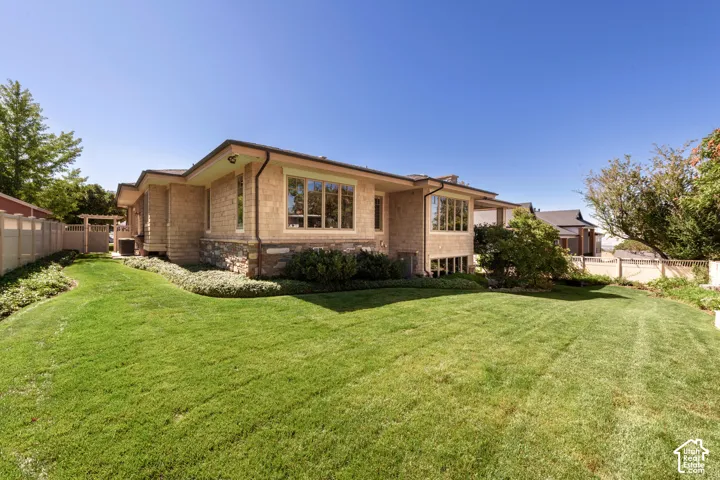 2807 E Saint Marys Way, Salt Lake City, Utah 84108