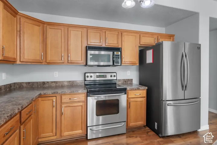 247 E Sunshine Dr, Saratoga Springs, Utah 84045