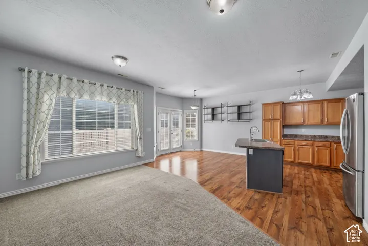 247 E Sunshine Dr, Saratoga Springs, Utah 84045